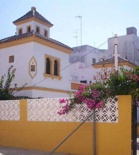 Hostal Villa Mercedes Chipiona Dış mekan fotoğraf